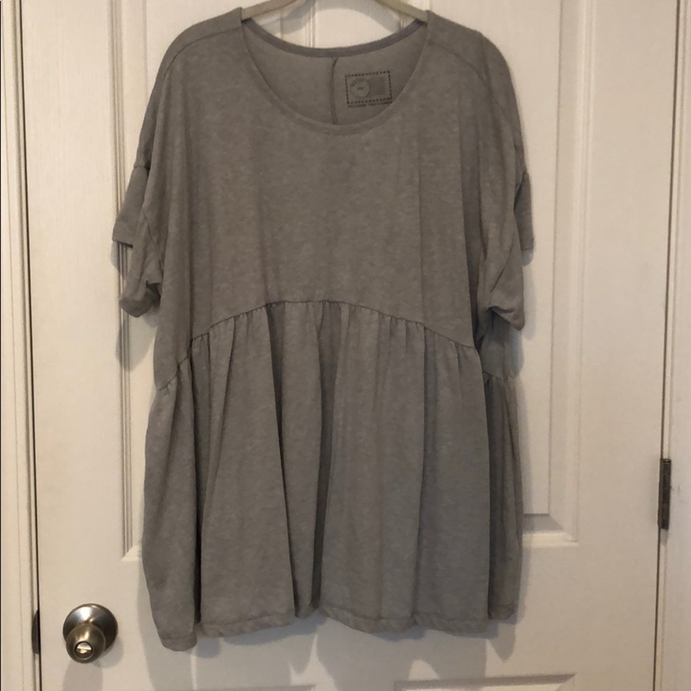 Anthro oversized heather gray top sz xs/s